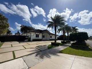 1721 NW 11th Ave