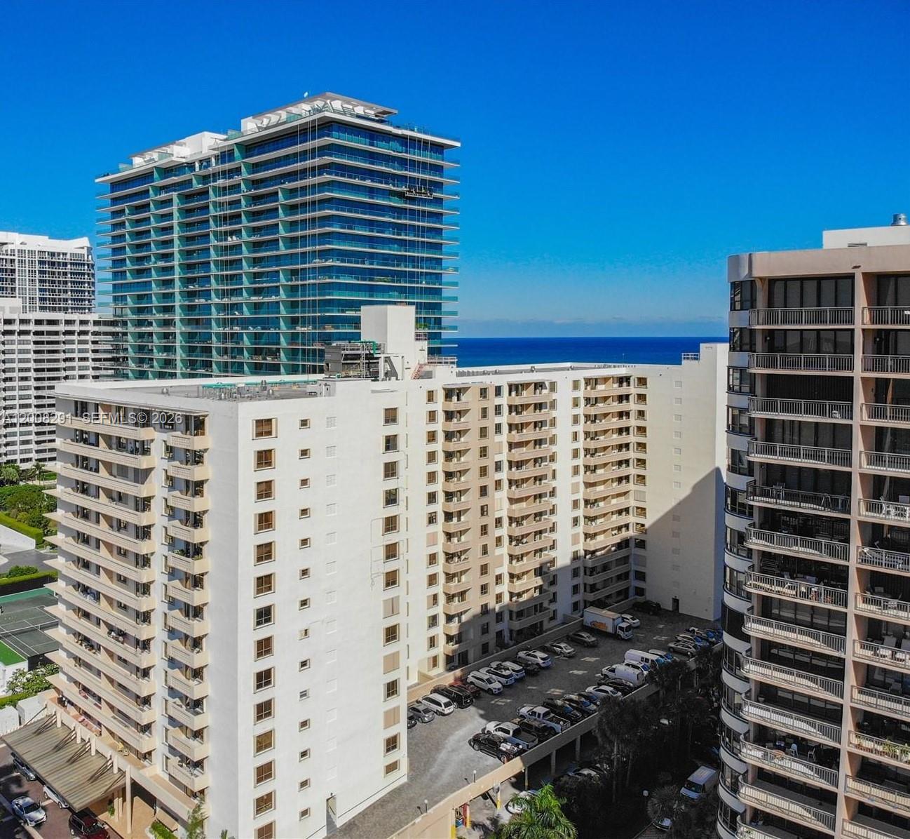THE PLAZA OF BAL HARBOUR - Residential