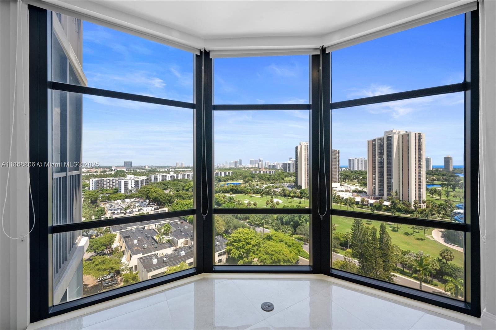 Beautiful 1 bedroom 1.5 bath