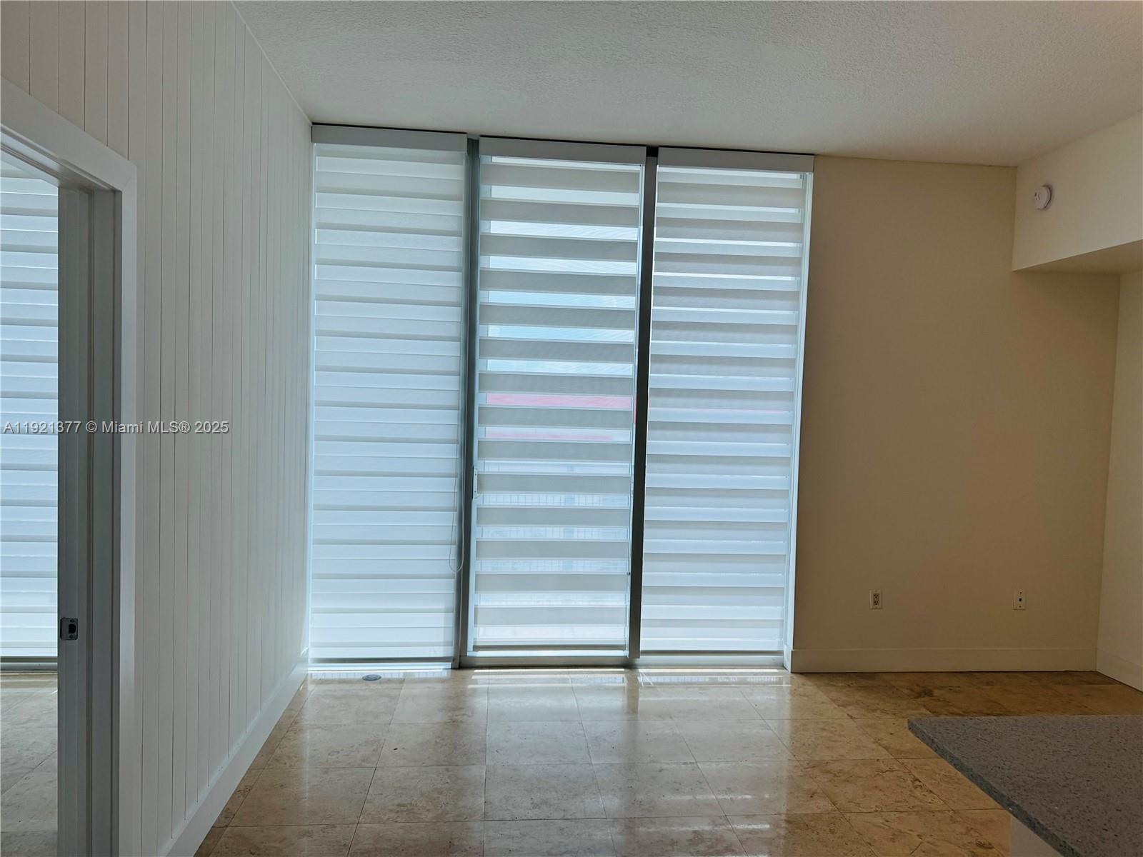 CITY 24 CONDO - Residential Lease