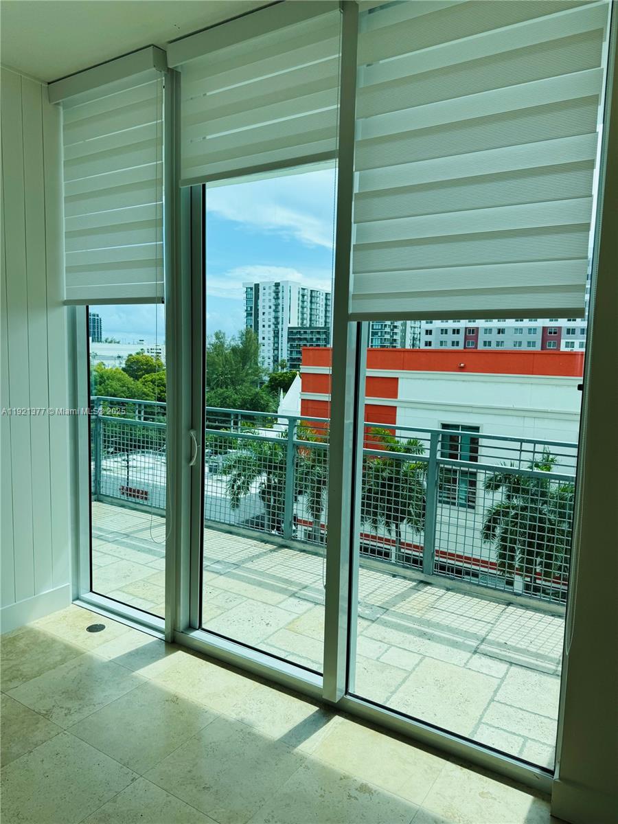 CITY 24 CONDO - Residential Lease