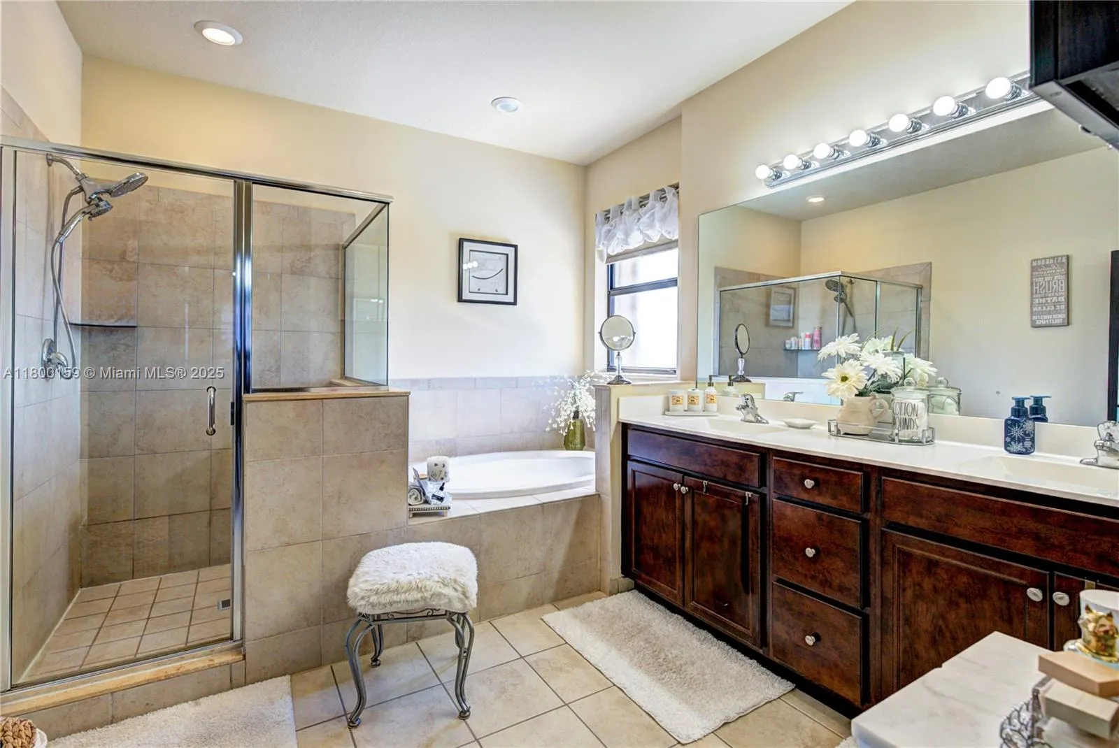 Homestead, Florida 33032, United States, 4 Bedrooms Bedrooms, ,3 BathroomsBathrooms,Residential,Active,130180