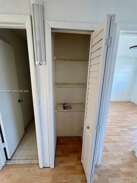 LAMBIANCE TOWNHOMES KENDA - Residential