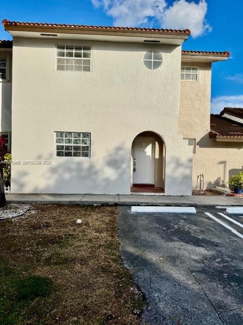 LAMBIANCE TOWNHOMES KENDA - Residential