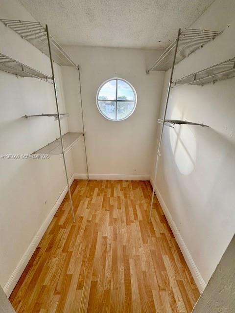 LAMBIANCE TOWNHOMES KENDA - Residential