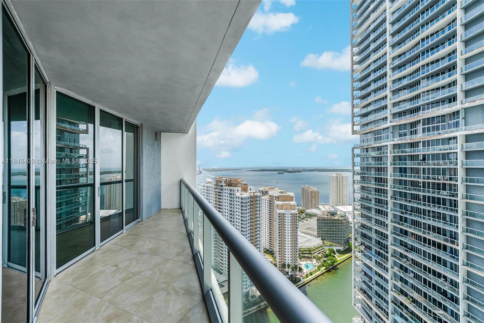 Bright and spacious stunning residence featuring an oversized terrace with breathtaking views of the ocean, Biscayne bay, Brickell key, and city skyline. This is the largest 1/1 floor plan in Tower I. This spectacular unit boasts ample living space, an open kitchen with sub zero and Wolf appliances, brand new washer/dryer, oversized bathroom with jacuzzi tub, a double vanity, and a huge walk in closet. Icon Brickell, inspired by Philippe Starck, offers its residents a plethora of special amenities including a resort style spa with eucalyptus steam rooms, redwood saunas, cold plunge pools and fitness center, spinning, yoga and pilates room, 3 pools including an Olympic length pool, a wading and a thermal pool, a theater, etc. Available now. Easy to show. Please text the listing agent.
