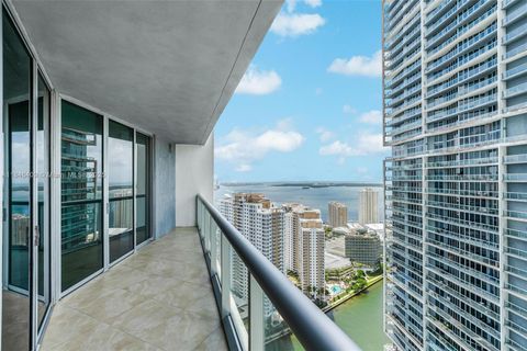 475 Brickell Ave 3811 Miami FL 33131