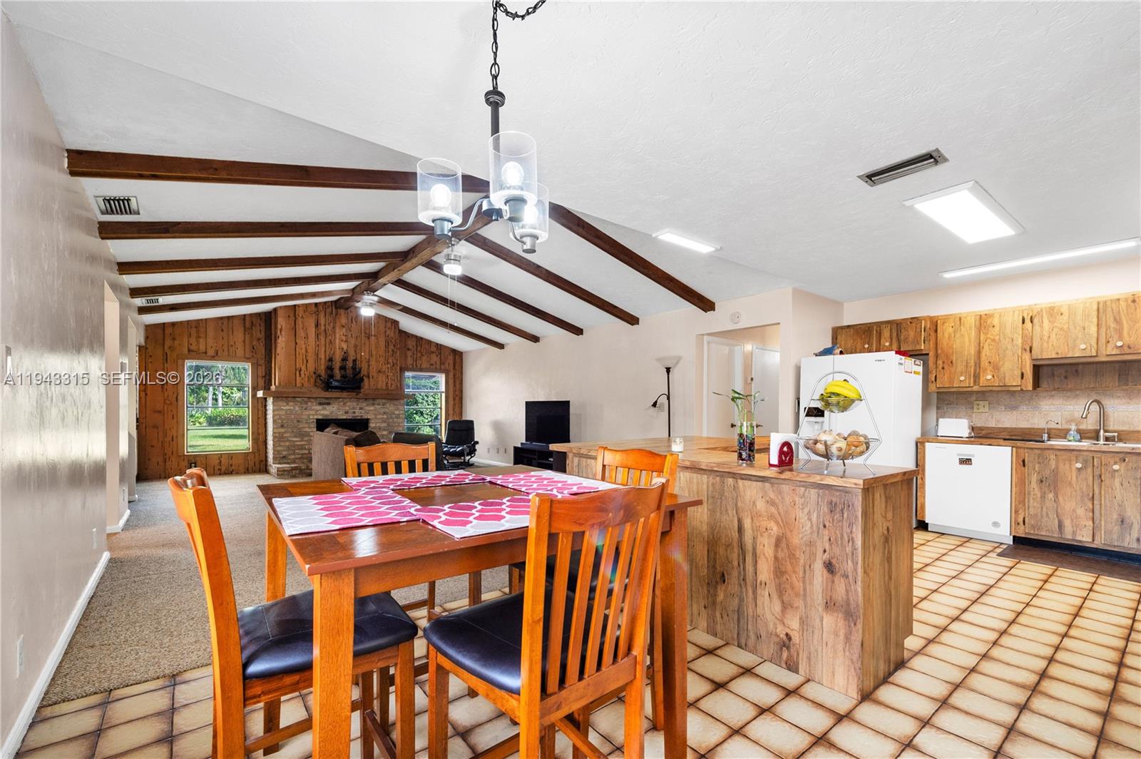 MARCANO ESTATES - Residential