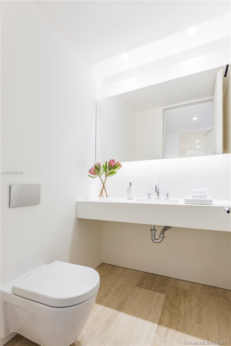 SURF CLUB CONDO - Residential