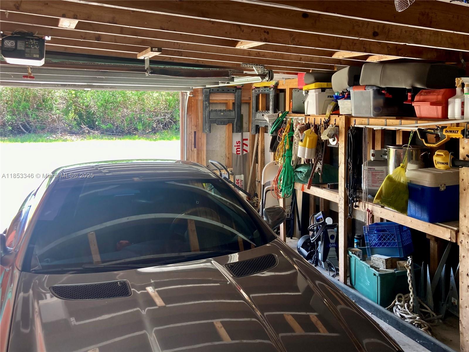 BAYSHORES - Residential