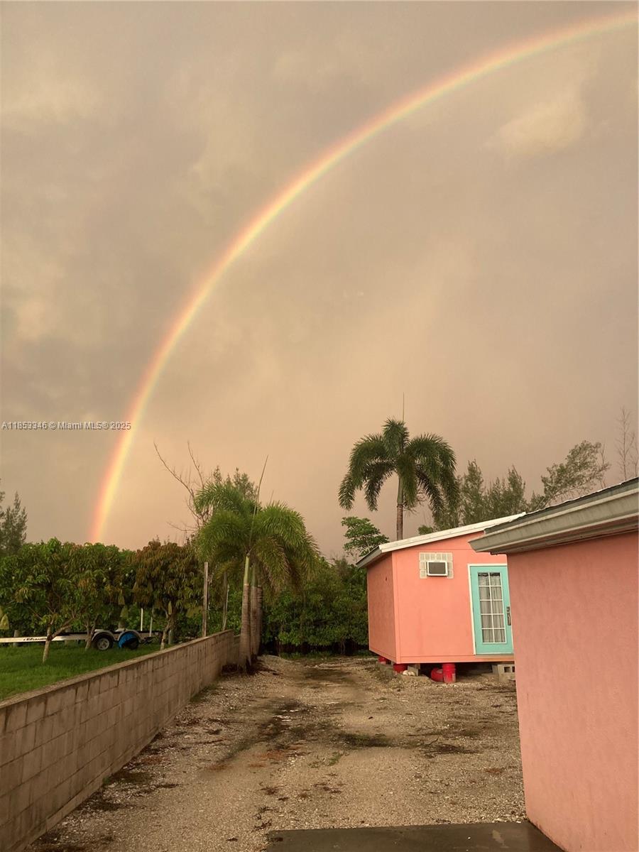 BAYSHORES - Residential