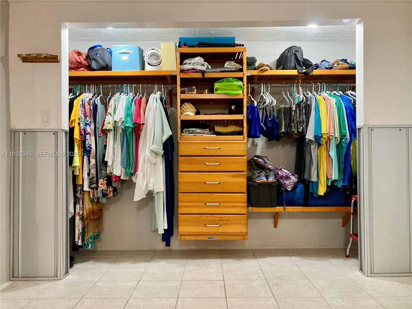 BAYSHORES - Residential