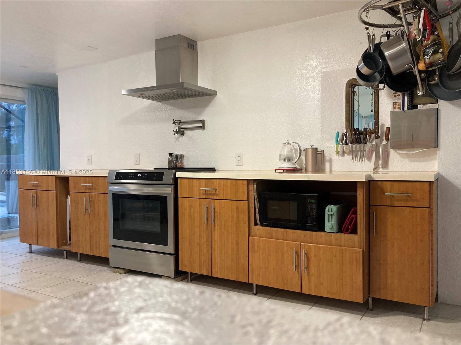 BAYSHORES - Residential