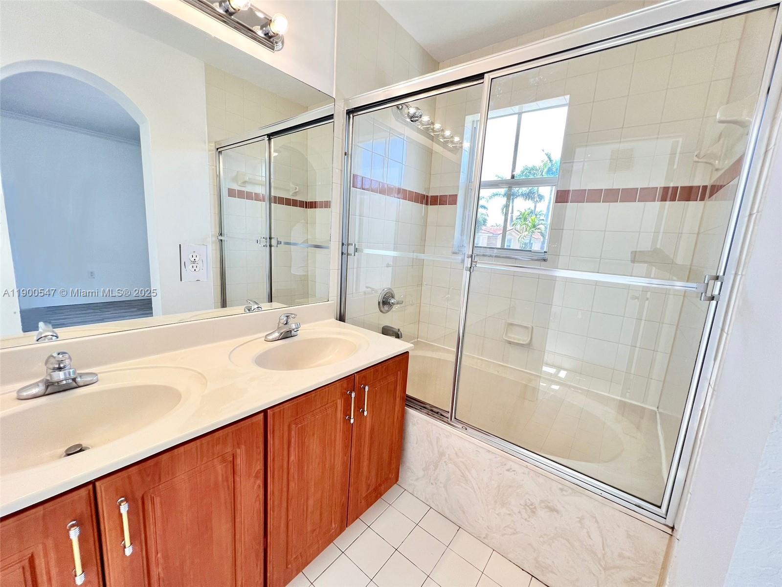 Melrose Point Condo - Residential Lease