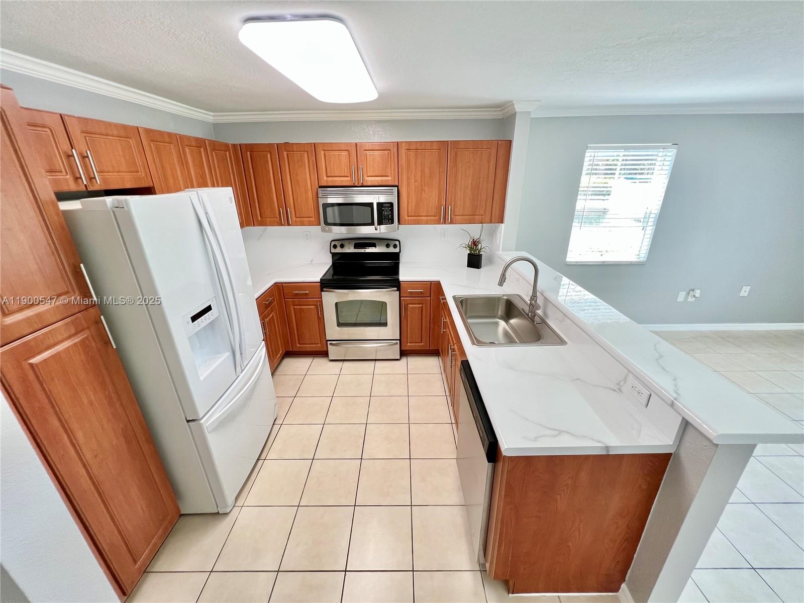 Melrose Point Condo - Residential Lease