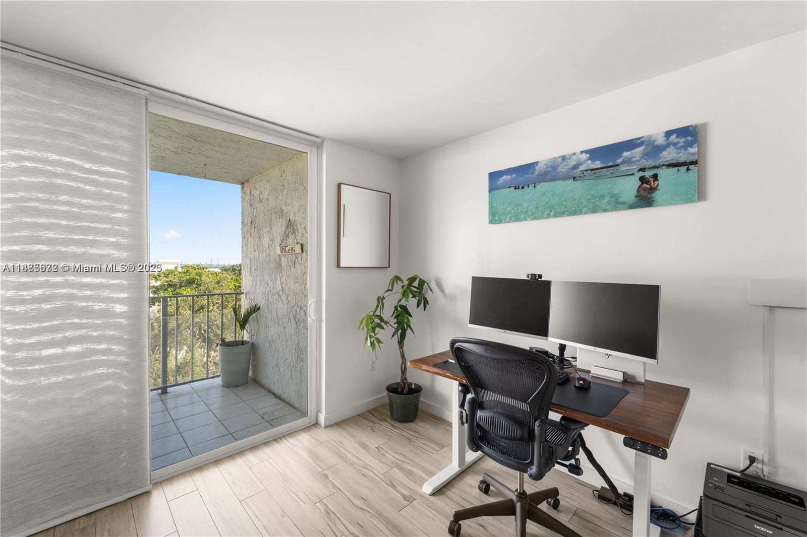 NIRVANA CONDO NO FIVE CON - Residential