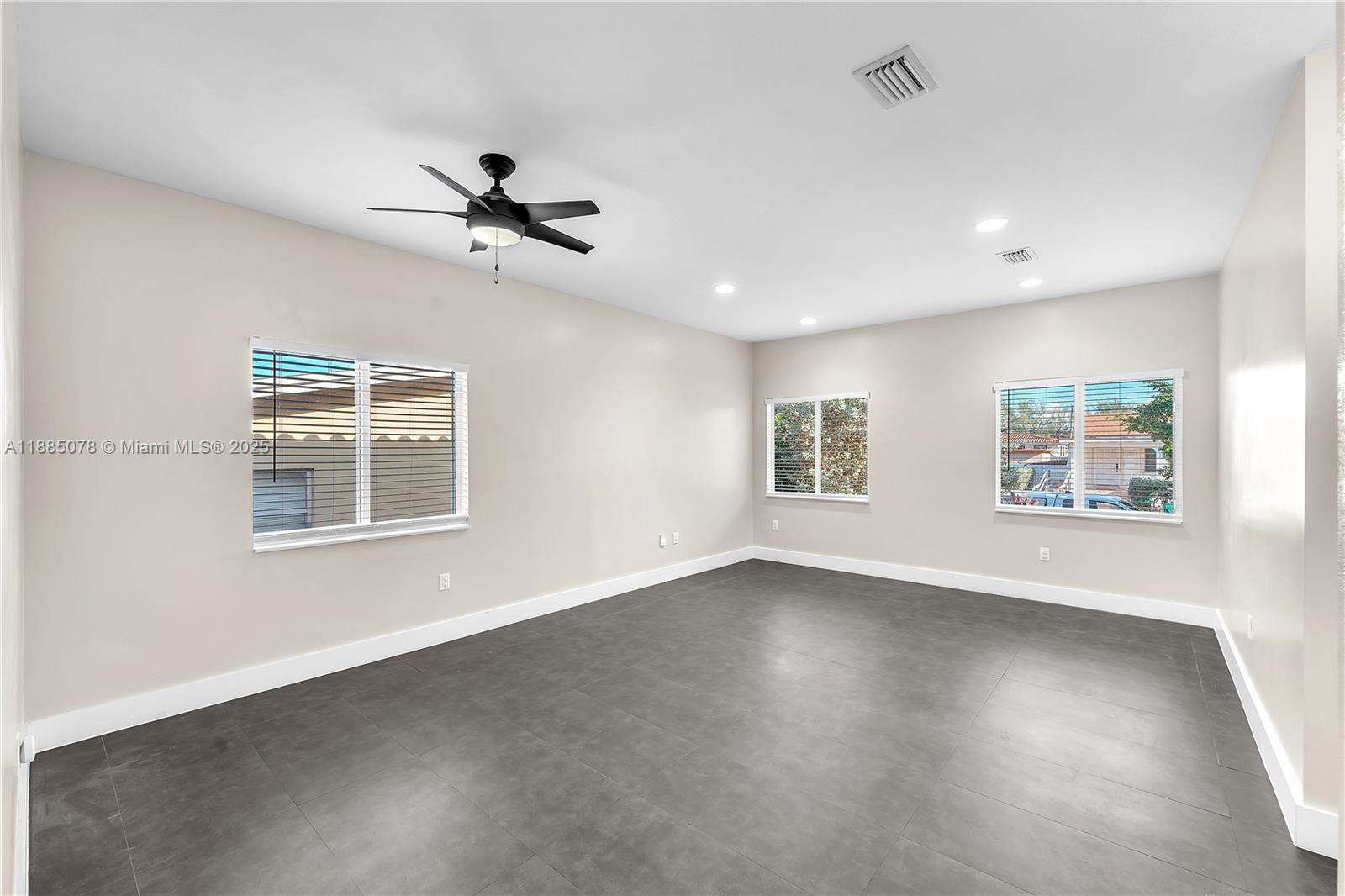 GRAPELAND HEIGHTS SEC 2 - Residential