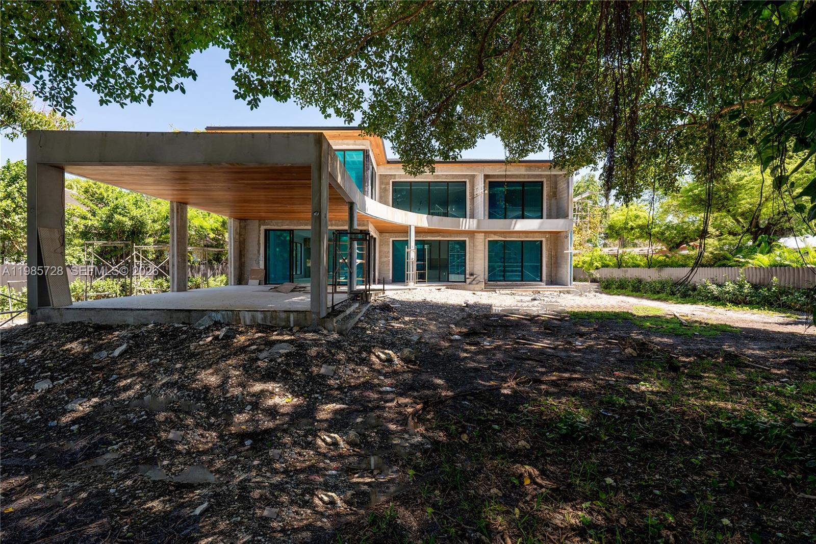 SKY LAKE - Residential