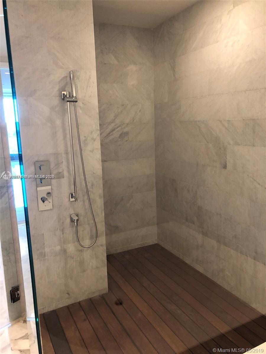 OCEANA BAL HARBOUR CONDO - Residential Lease