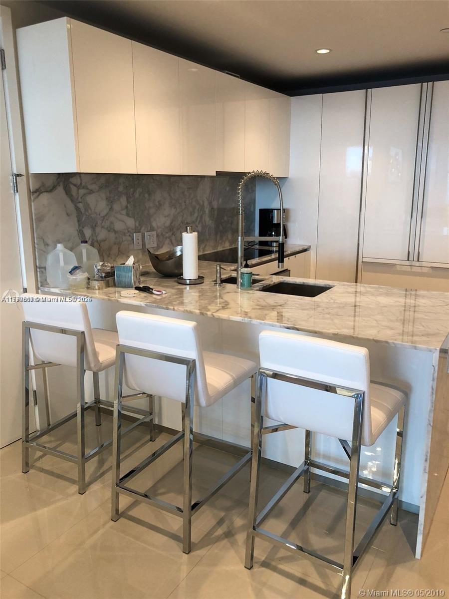 10203 Collins Ave 605