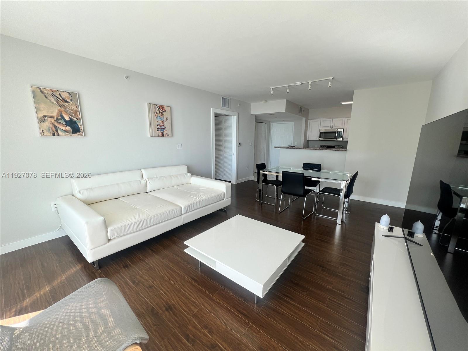 THE MARK ON BRICKELL COND - Residential Lease