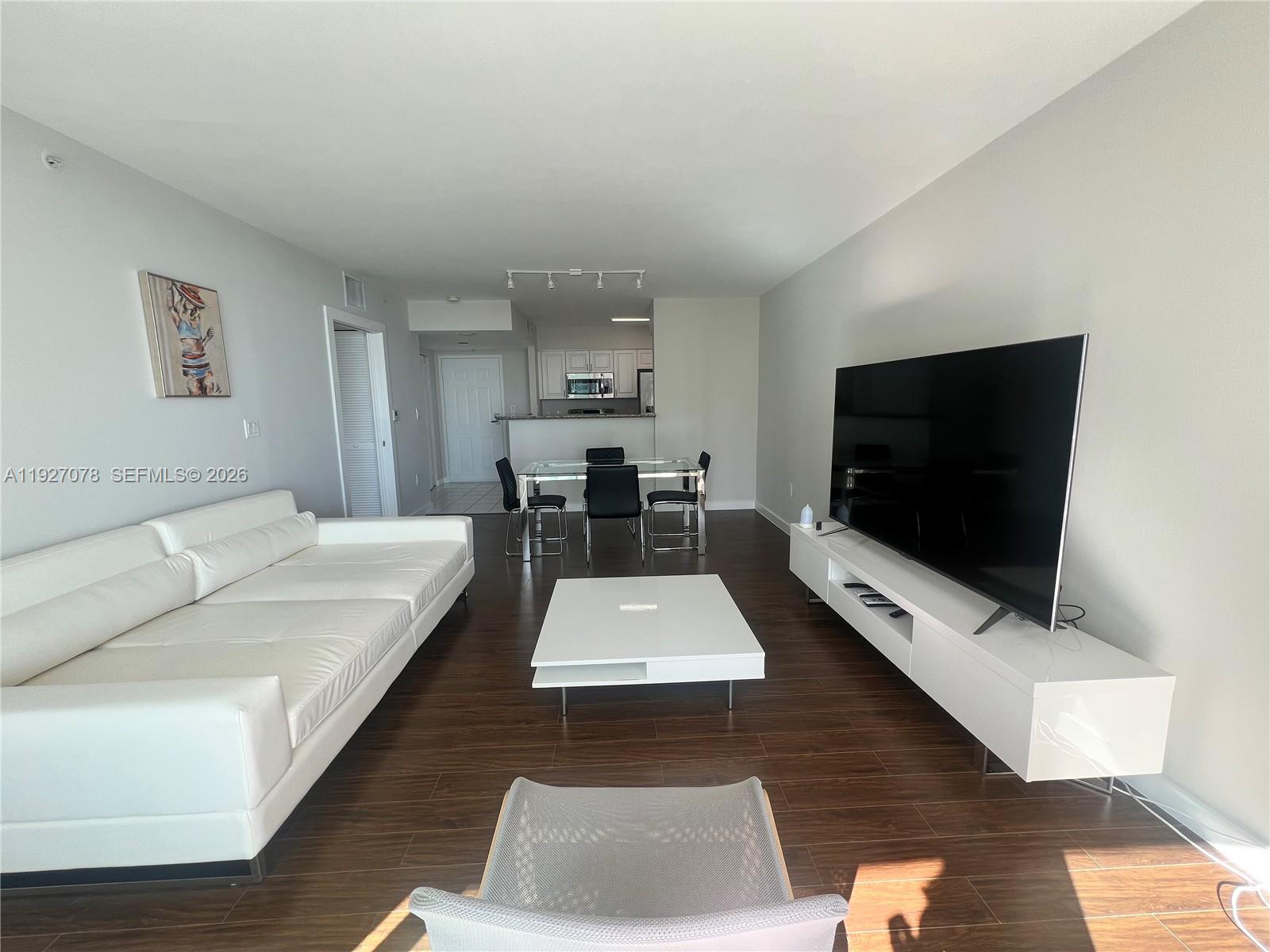 THE MARK ON BRICKELL COND - Residential Lease
