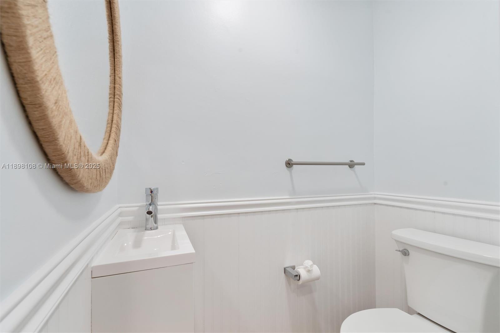 POMPANO SHORES SEC B - Residential Lease