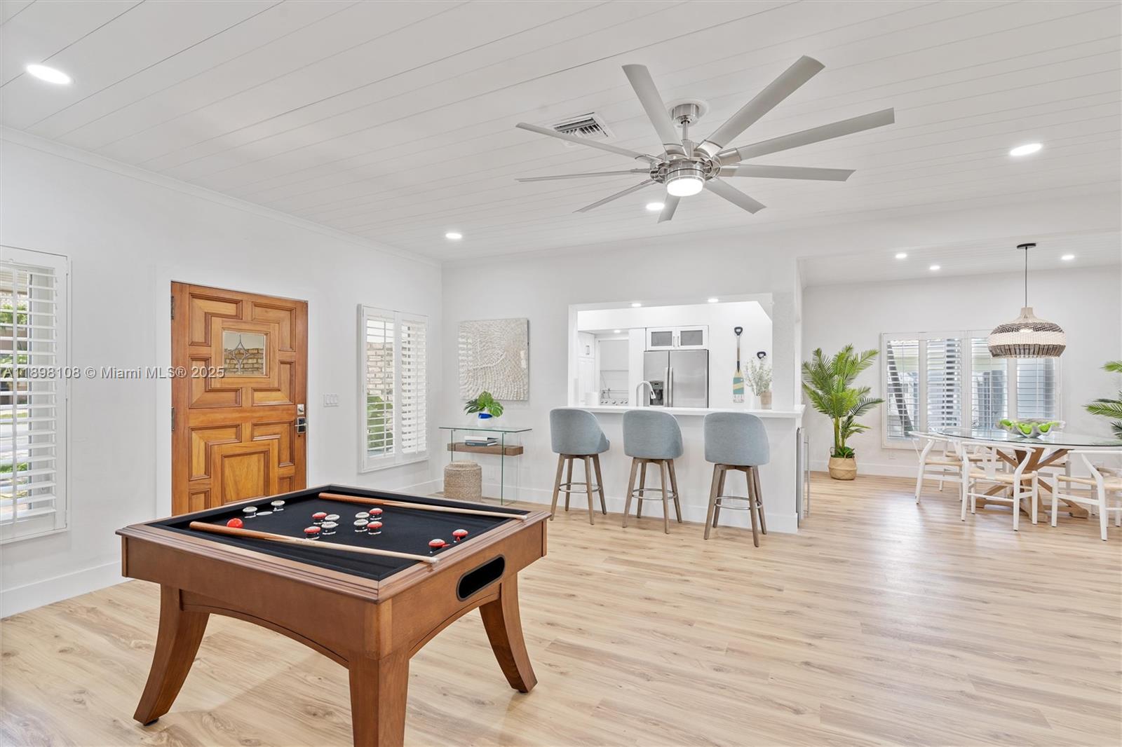 POMPANO SHORES SEC B - Residential Lease