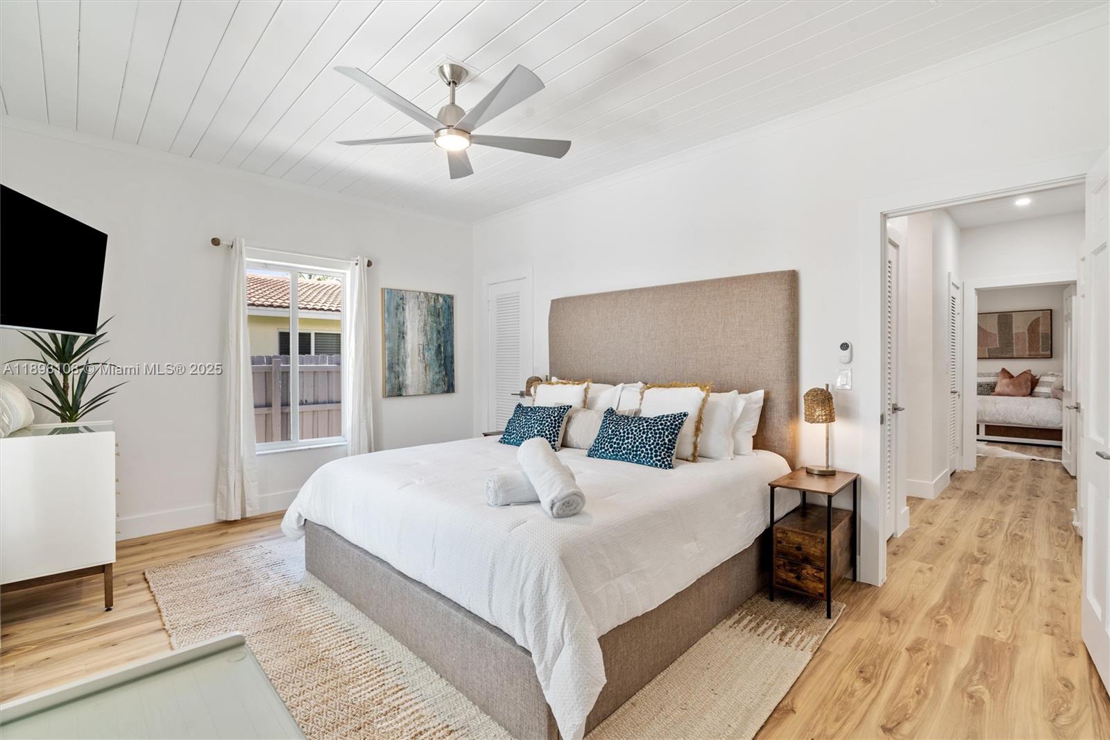 POMPANO SHORES SEC B - Residential Lease