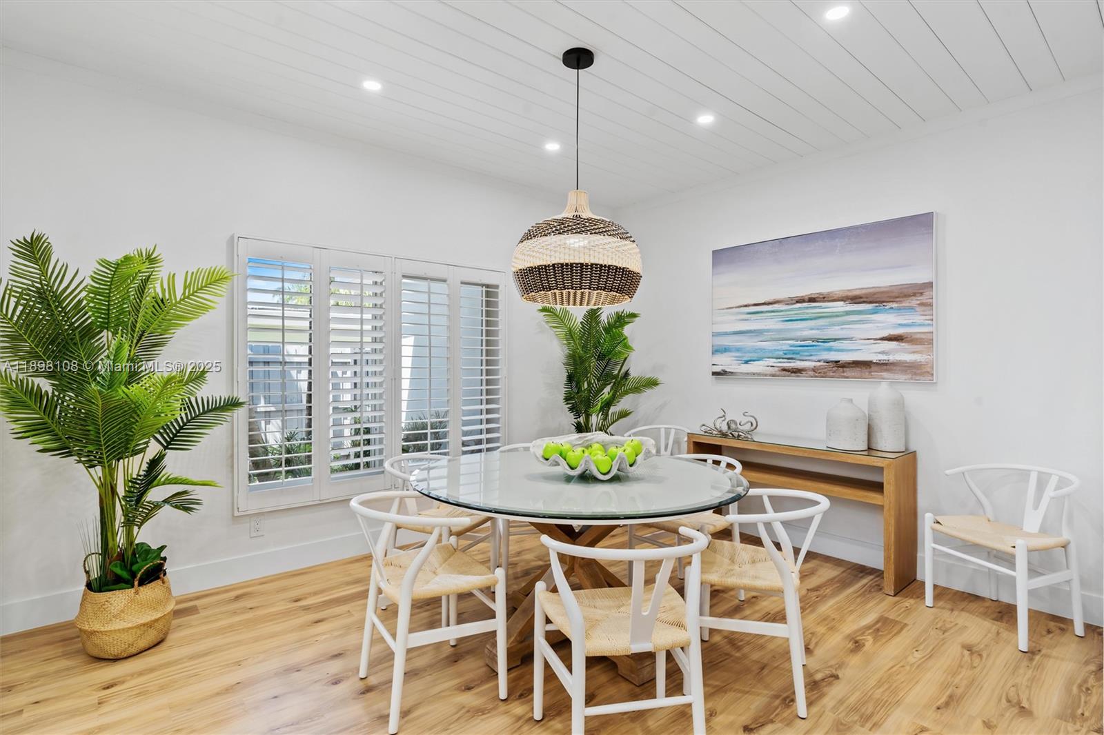 POMPANO SHORES SEC B - Residential Lease