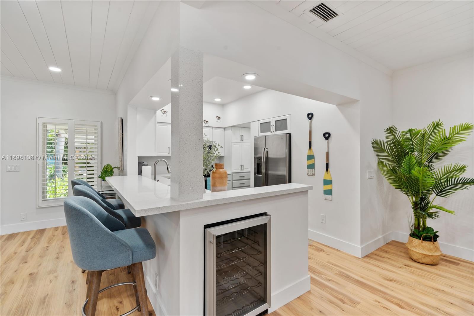 POMPANO SHORES SEC B - Residential Lease