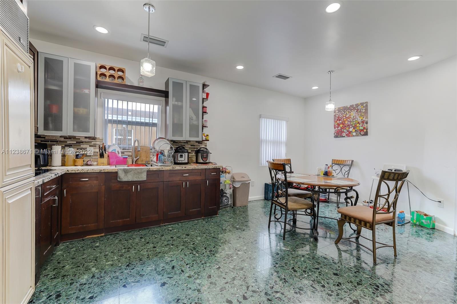 SUNKIST GROVE - Residential
