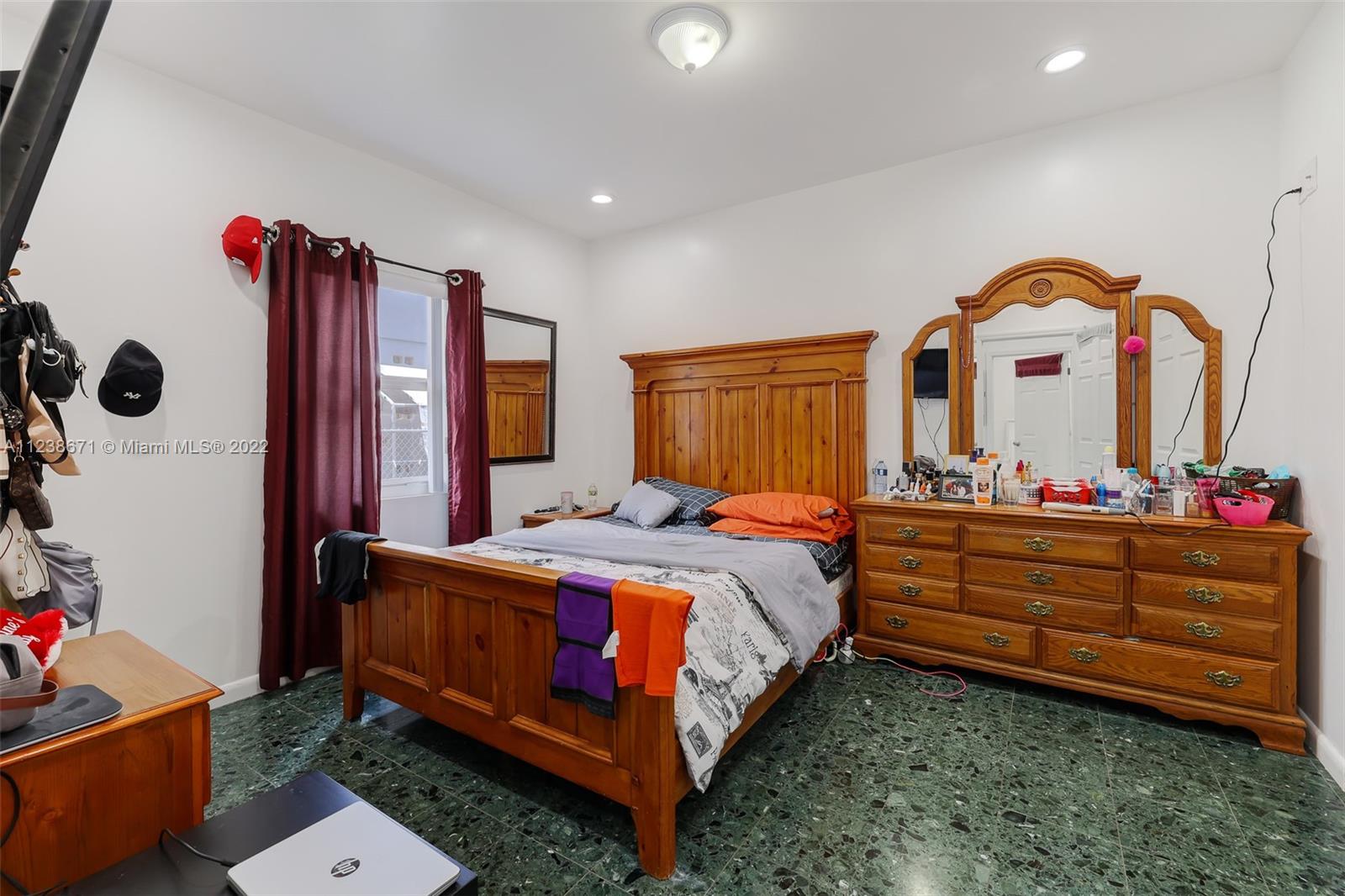 SUNKIST GROVE - Residential