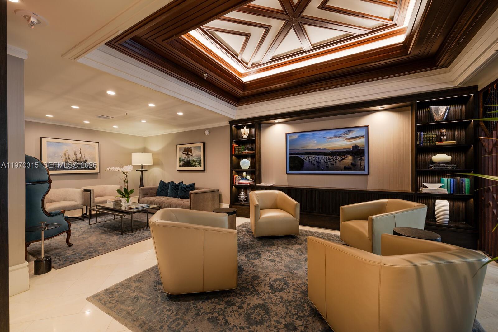 YACHT HARBOUR CONDO - Residential