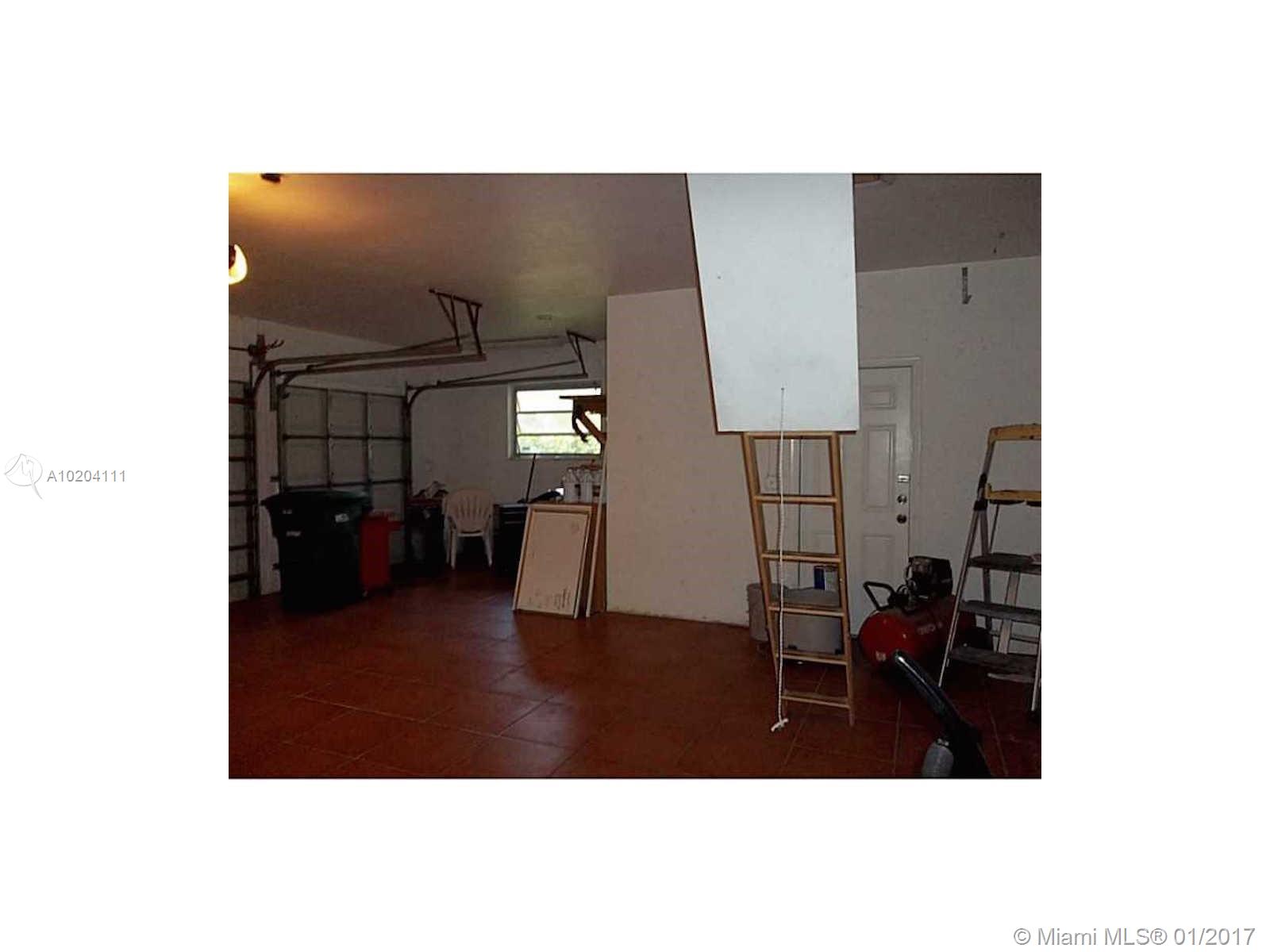 Woodlands Sec One-Phase O - Residential Lease