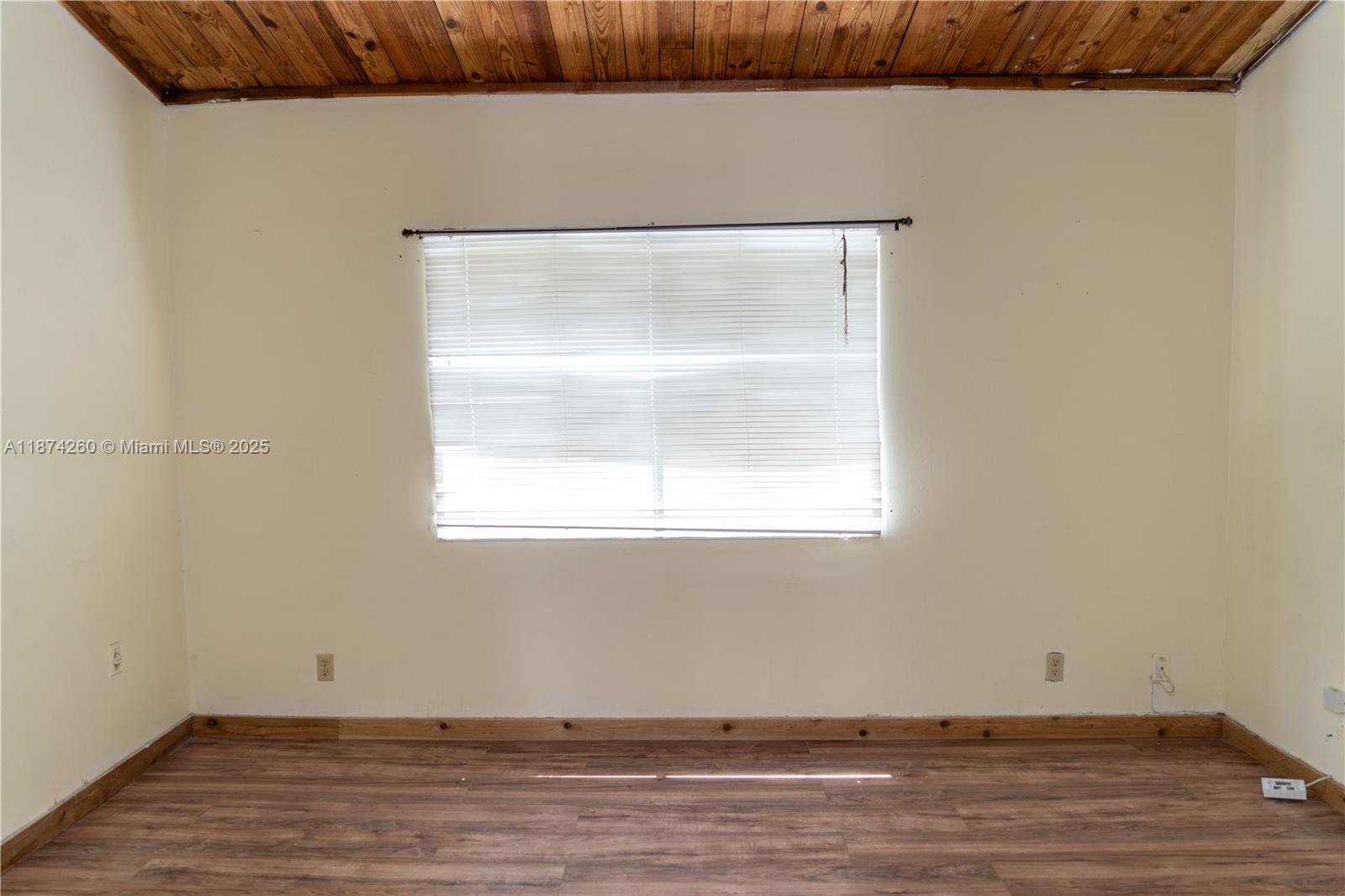 CORAL SPRINGS SUB NO 1 - Residential