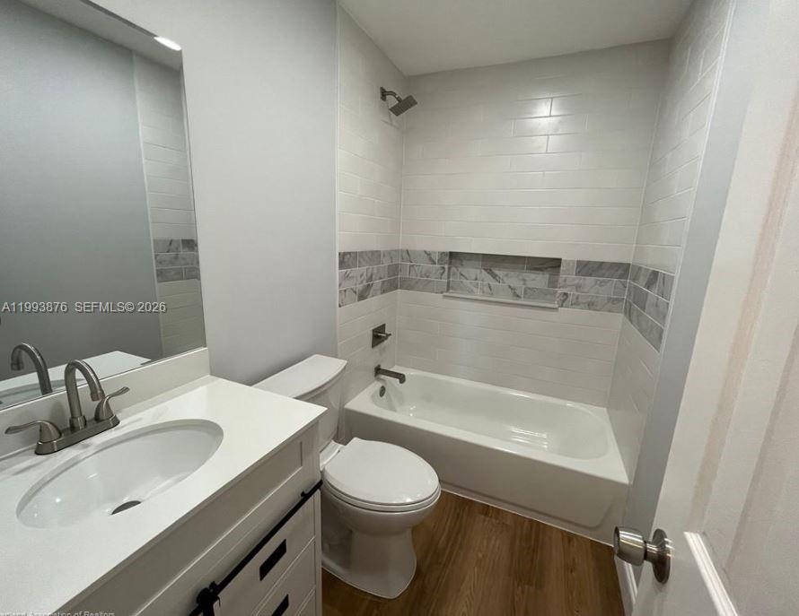 PLACID LAKES - Residential