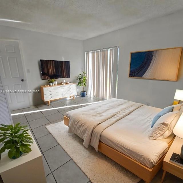 LAKESHORE AT UNIVERSITY P - Residential