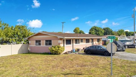 17665 NW 37th Ct Miami Gardens FL 33055