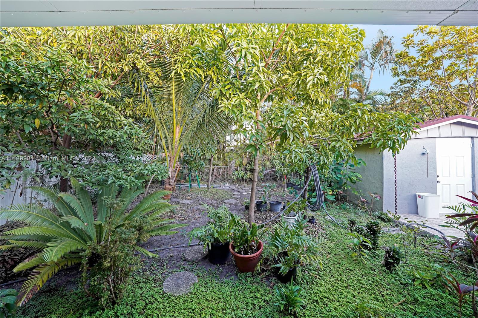 SILVER BLUFF GARDENS - Residential Income