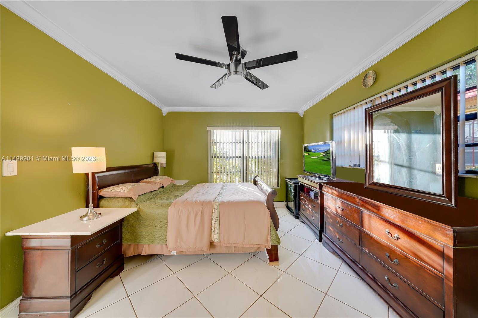 SILVER BLUFF GARDENS - Residential Income