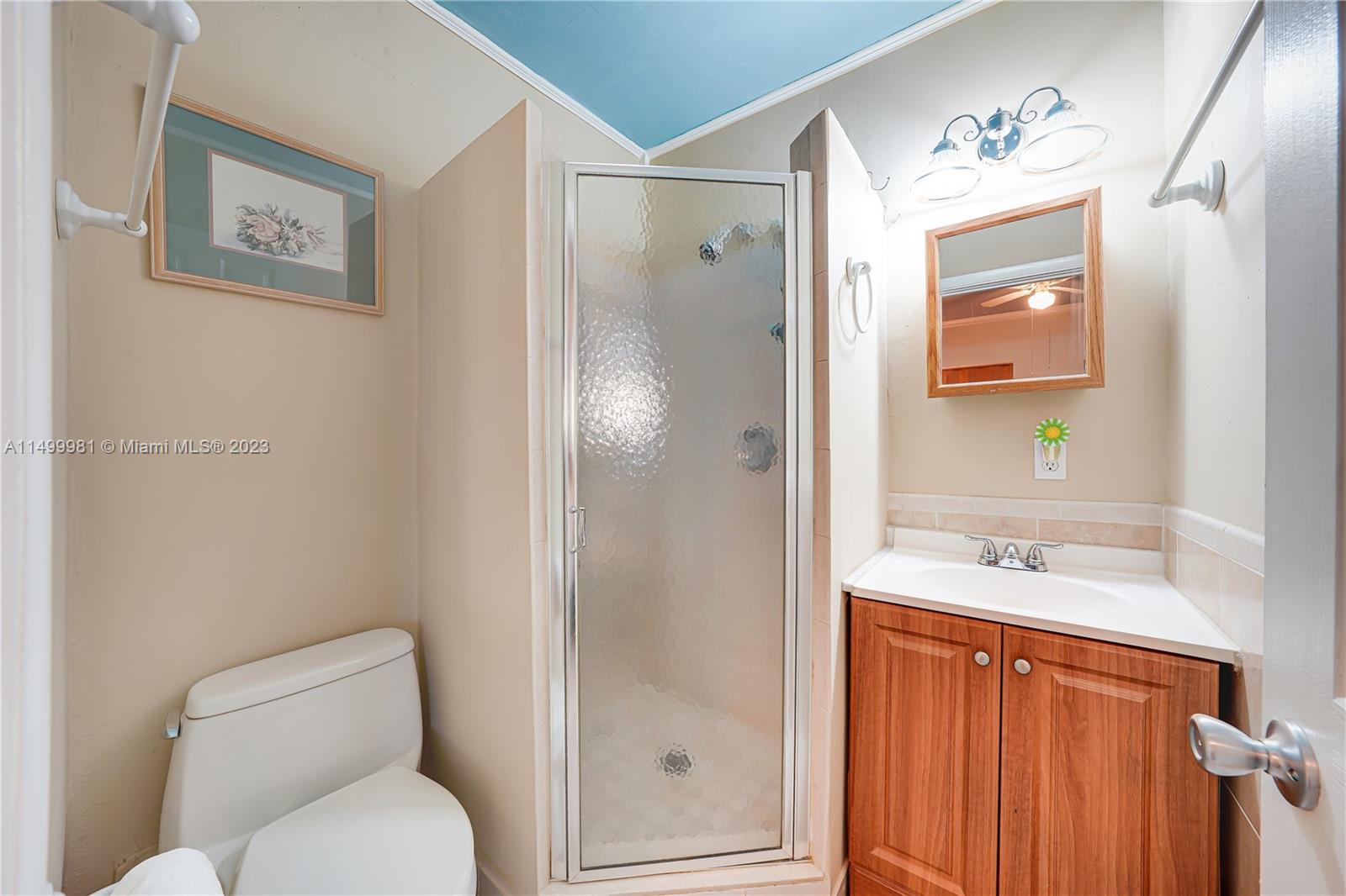 SILVER BLUFF GARDENS - Residential Income