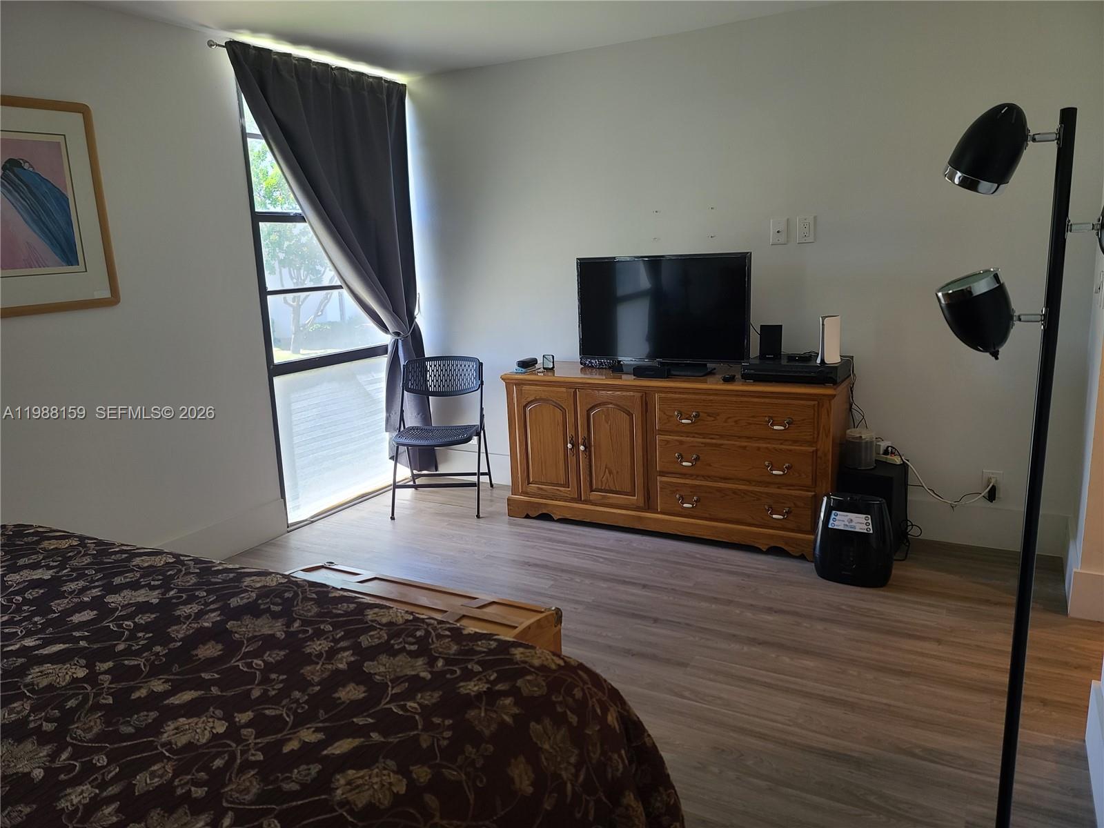 ENSENADA CONDO BLDG E-II - Residential