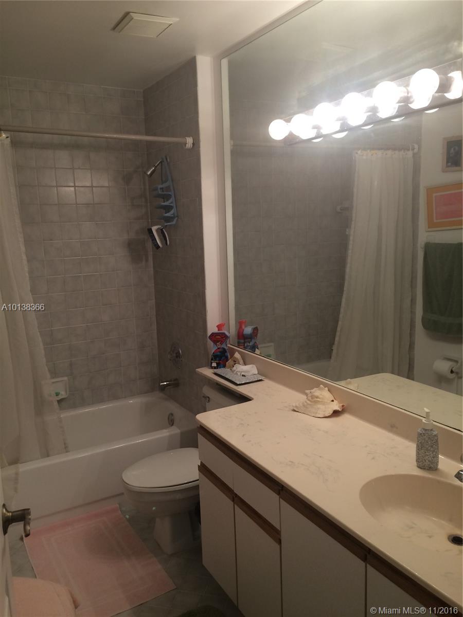 MINTO PLANTATION 1 135-35 - Residential