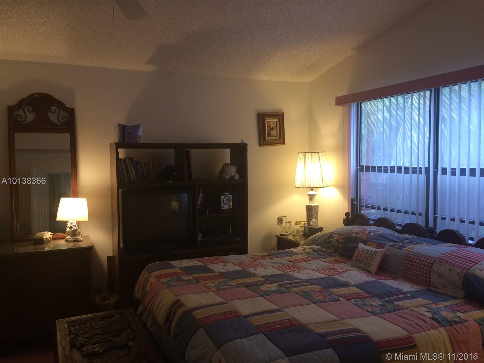 MINTO PLANTATION 1 135-35 - Residential