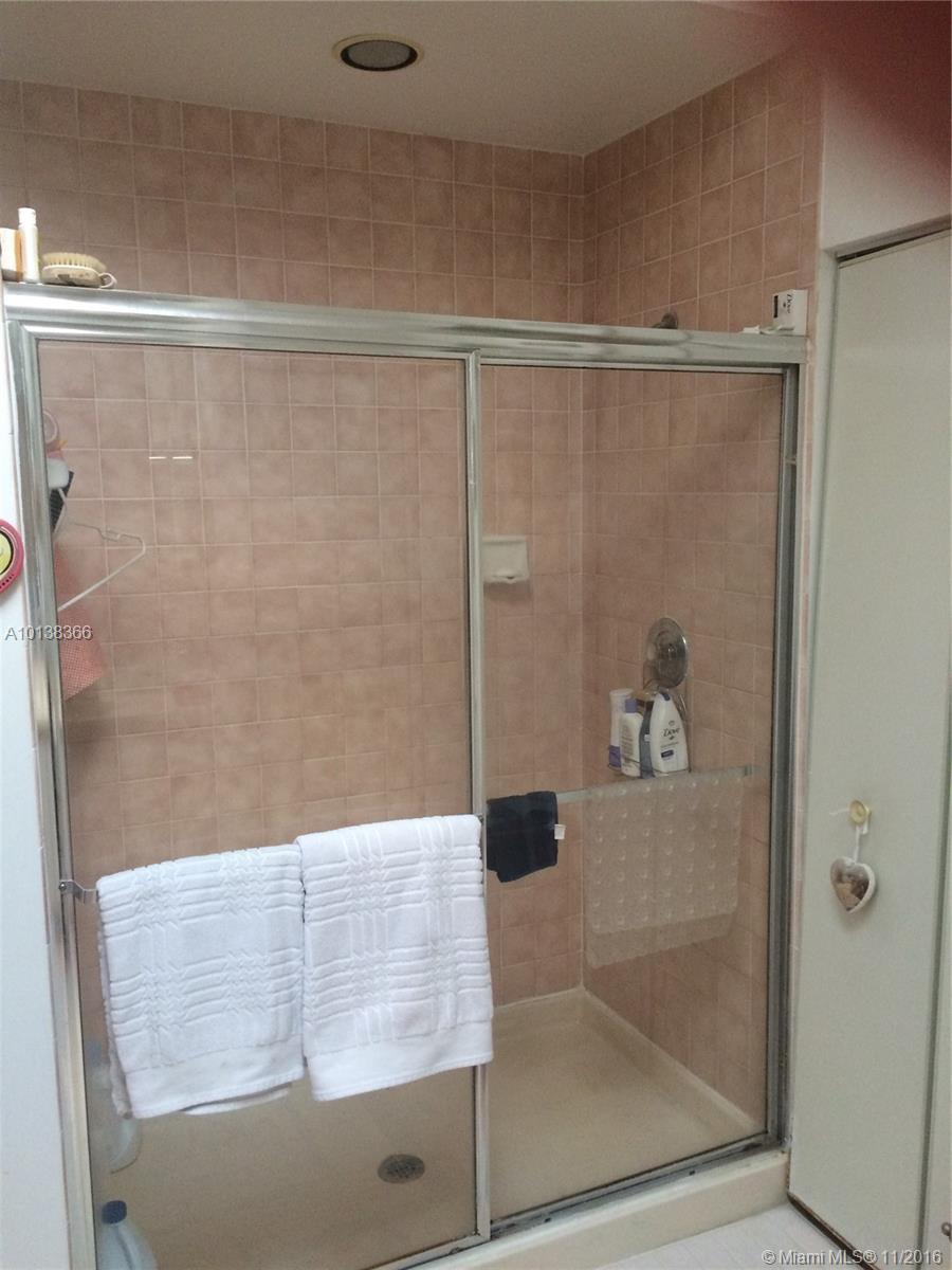 MINTO PLANTATION 1 135-35 - Residential