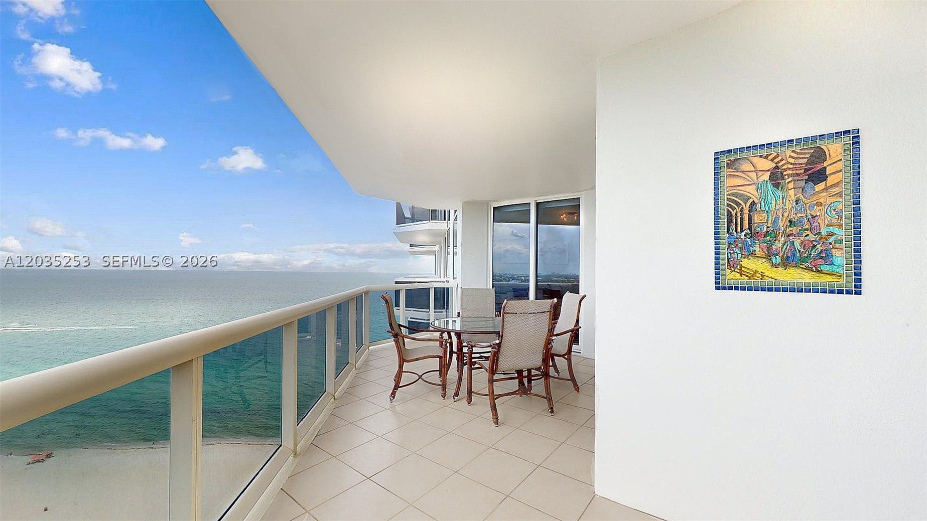 4779 Collins Ave 2708