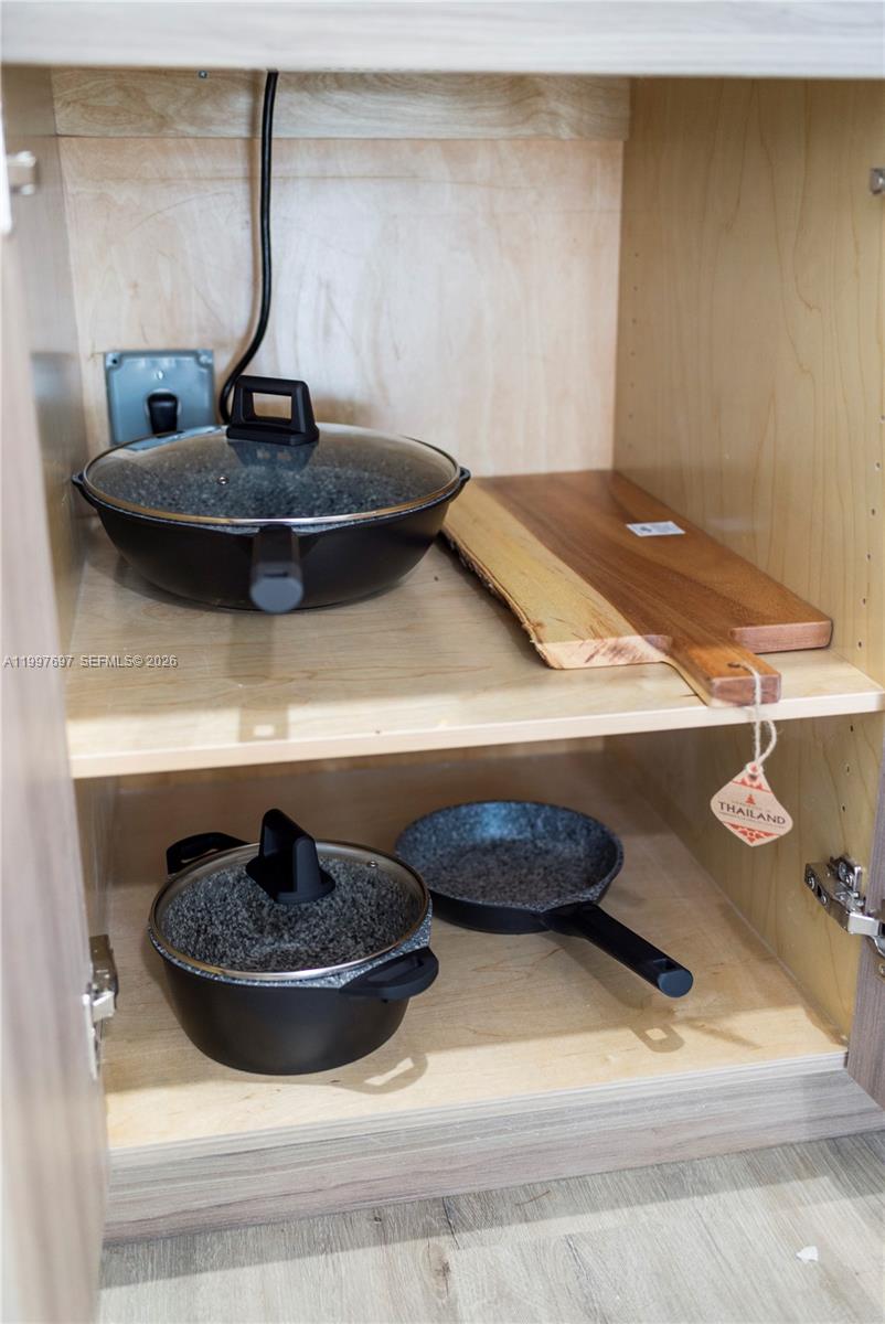 WYNWOOD ATRIUMS CONDO - Residential Lease