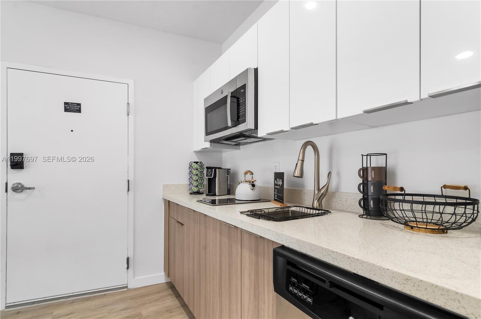 WYNWOOD ATRIUMS CONDO - Residential Lease