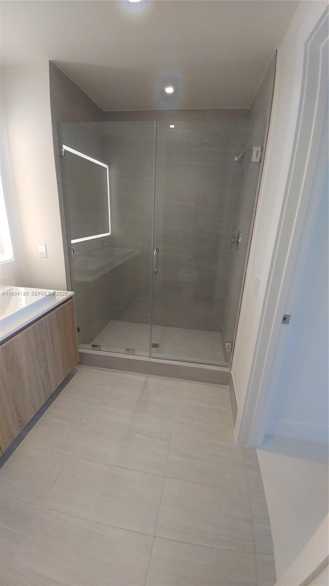 Aventura Park Square - Residential